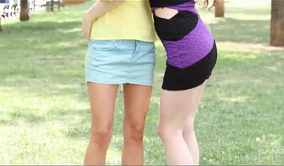 Skinny chicks press their pussies against each other and shake their hips wildly