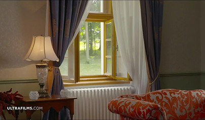 Hot threesome with some of the sexiest babes in existence as thy lick each other