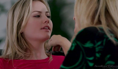 Blonde MILF licks a hot young lesbian and fingers her before riding her cute face