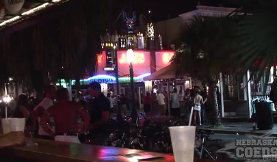 Hot dykes get wild in public as they kiss and eat their dripping wet pussies