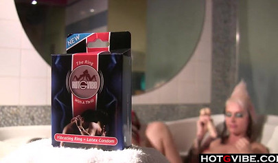 Emo chicks teasing each other and licking each others' pussies like savages