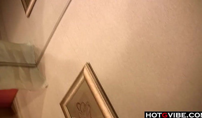 Kinky dyke with pink hair seduces her girl into pussy licking and face sitting