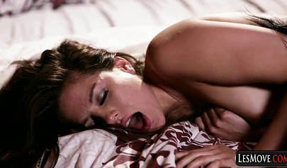 Bombastic lesbian babes lick and finger each other until they have massive orgasms