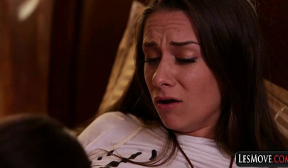 Lesbians Jelena Jensen,Dana DeArmond and Janice Griffith love pussy eating