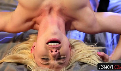 Skinny pussy lickers satisfy each other - compilation