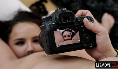 Awesome hotties finger each other and have great sex