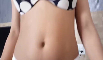 Heißes Video mit Fußanbetung und sexy Mädchen - Pornokompilation
