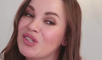 Sexy doctor stretches her patient's asshole and fists it