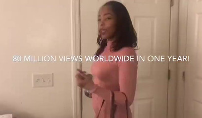 Nice ebony plays with her dripping pussy and squirts