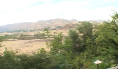 Horny brunettes Jessie Ross and Khloe Kush eat pussies