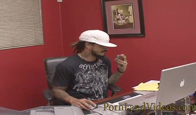 Horny lesbian whores Kendra and Jessica just wanna have fun