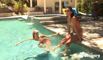 Brett Rossi and Celeste Star have some hot oral sex