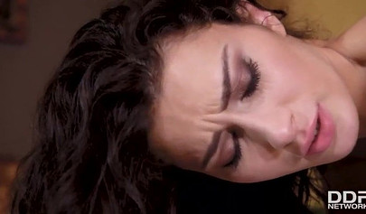 Nice babes Ariadna & Alexi Star fill their pussies with toys