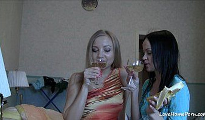 Amateur sweet girls posing naked in the bathroom