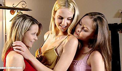 Blonde lesbians Zoe, Aneta and Mya engage in hot threesome