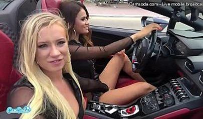 Латиноамериканки Ванесса Веракрус и Бэйли Брук отрываются по полной в Lamborghini.