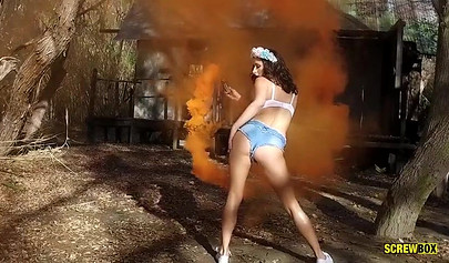 Ashley Adams & Quinn Wilde arrange a smoke show and have sex