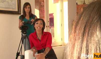 A nun teaches a blonde student how to lick a pussy