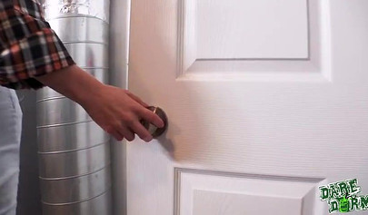 Wild lesbian foursome at a porn party