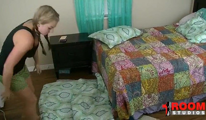 Pretty girls love to practice foot fetish in the morning