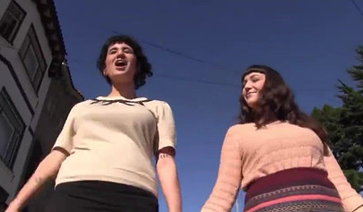 Busty emo lesbians having great amateur sex