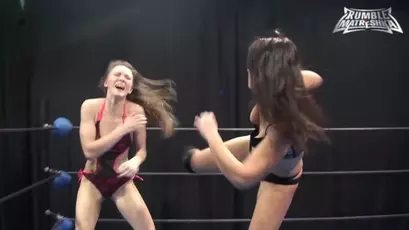 Blonde vs brunette - woman wrestling with beauties