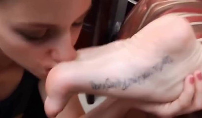 Cosplay foot fetish video with Batwoman and Spider lady