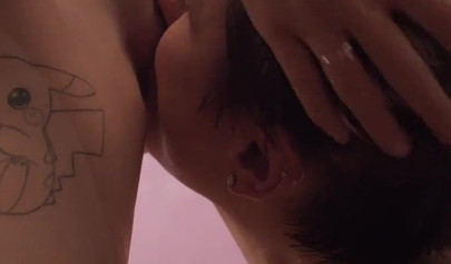 Emme White and Barbara Costa fingering each other