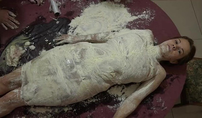 Hot girls cook a special dish on their girlfriend's pussy