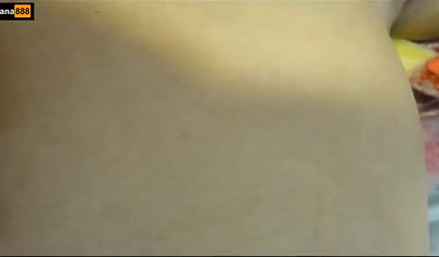 Two amateur lesbians licking ice cream from their pussies