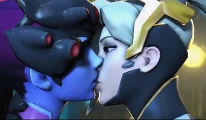 Mercy and Widowmaker are kissing - video game Overwatch
